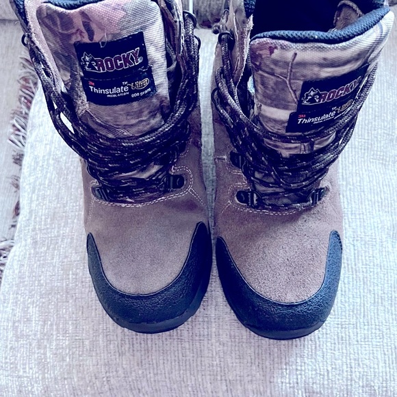 Rocky Kids' Outdoor Boots in Brown and Black - Picture 6 of 13